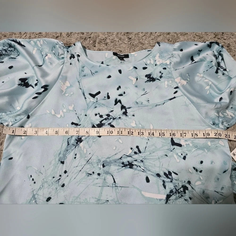 ✨️4/$20. NWT ALFANI Floral Printed Tie-Front Satin Butterfly Sleeve Blouse, S - Picture 10 of 11